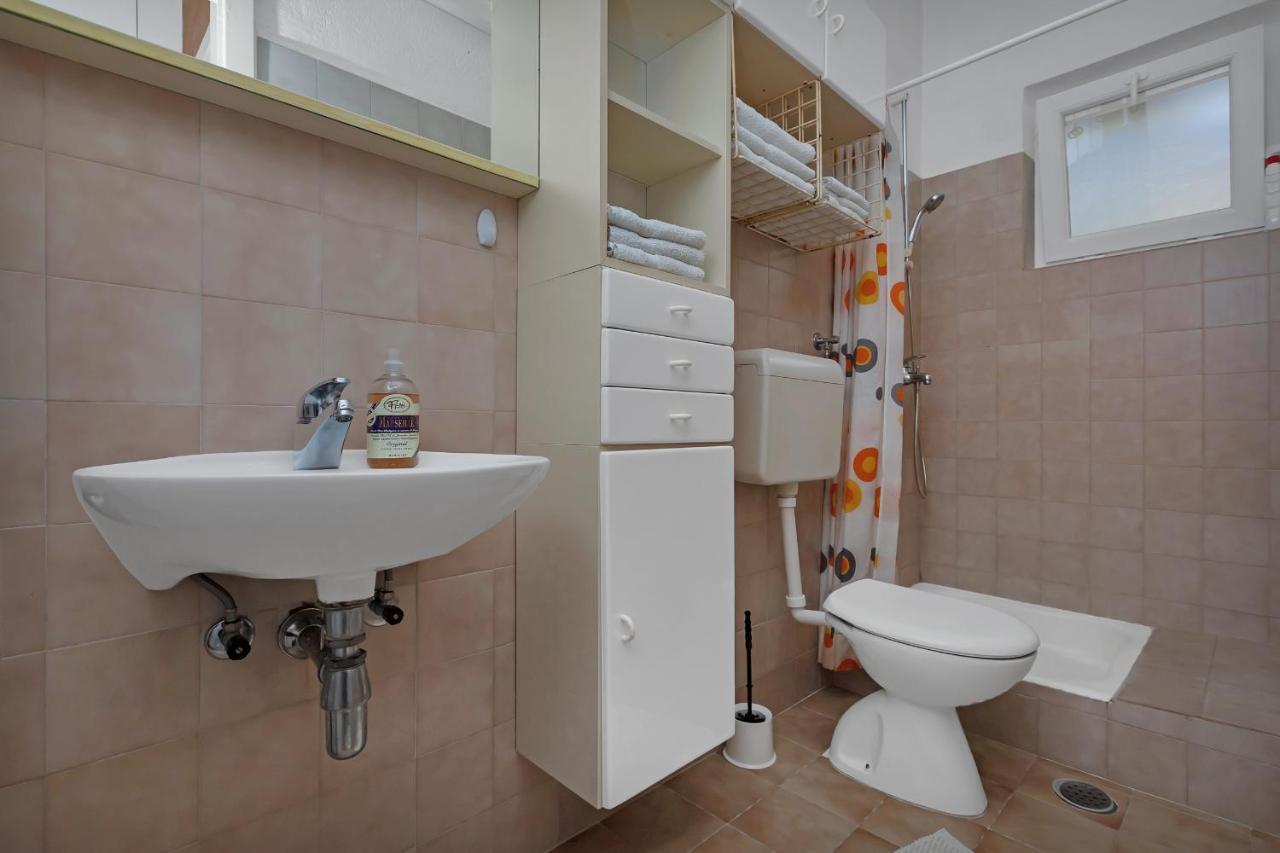 Beach Apartments Makarska Exterior photo