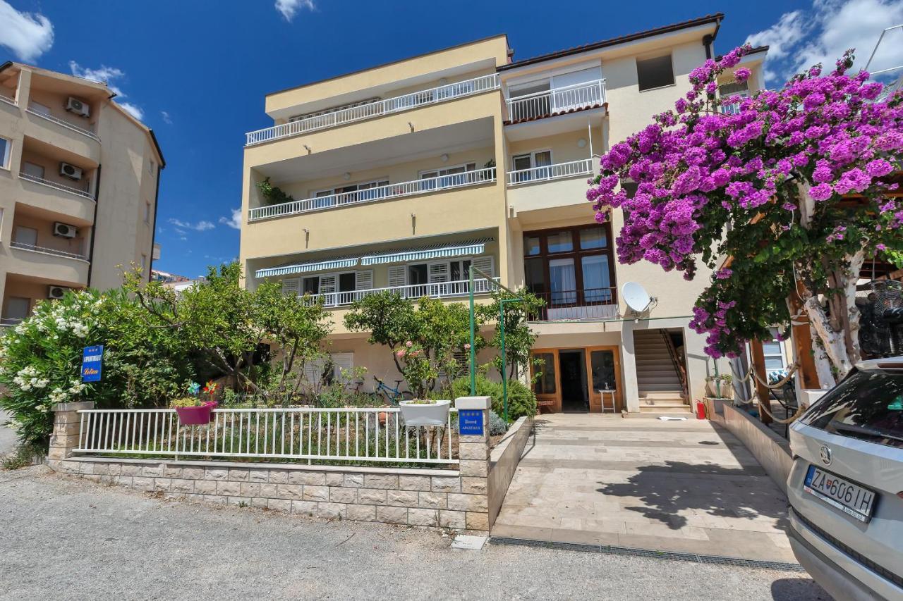 Beach Apartments Makarska Exterior photo